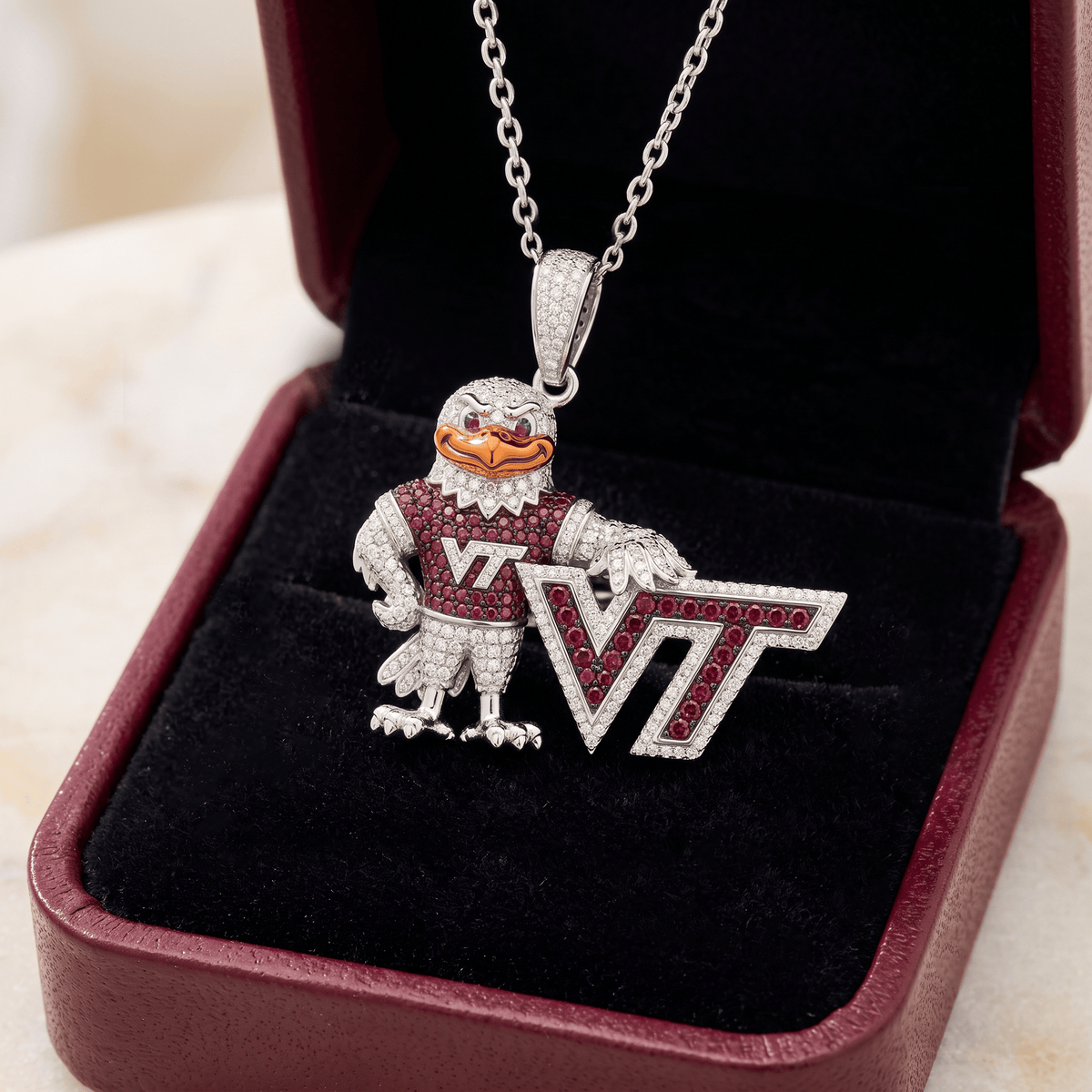 VTH Solid Gold Chain with Diamond Pendant HTTT